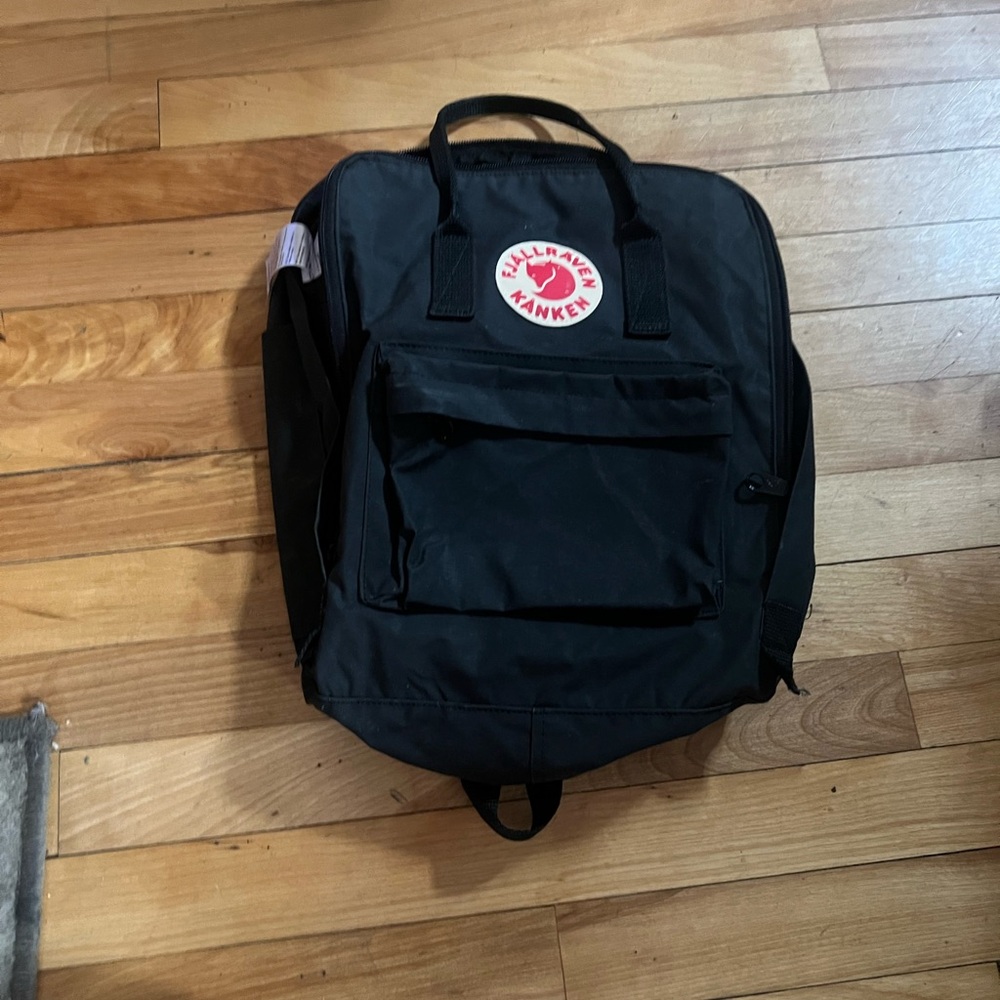 Black Fjallraven Kanken Backpack